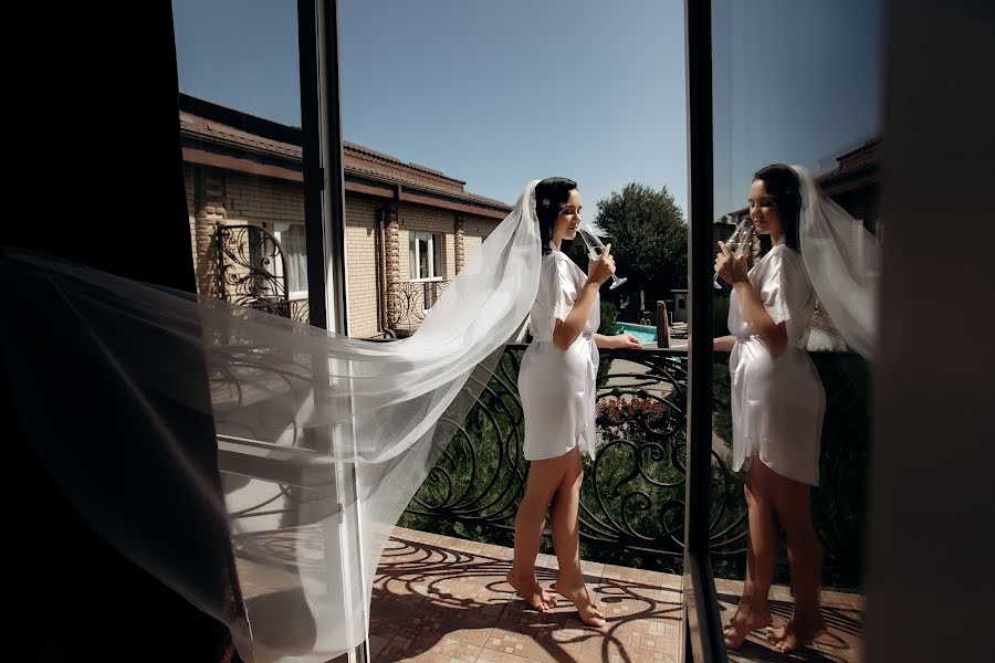 Wedding photographer Lena Setyan (lenasetyan). Photo of 18 September 2020