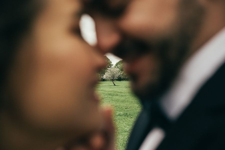 Fotógrafo de casamento Evgeniy Karimov (p4photo). Foto de 31 de maio 2017