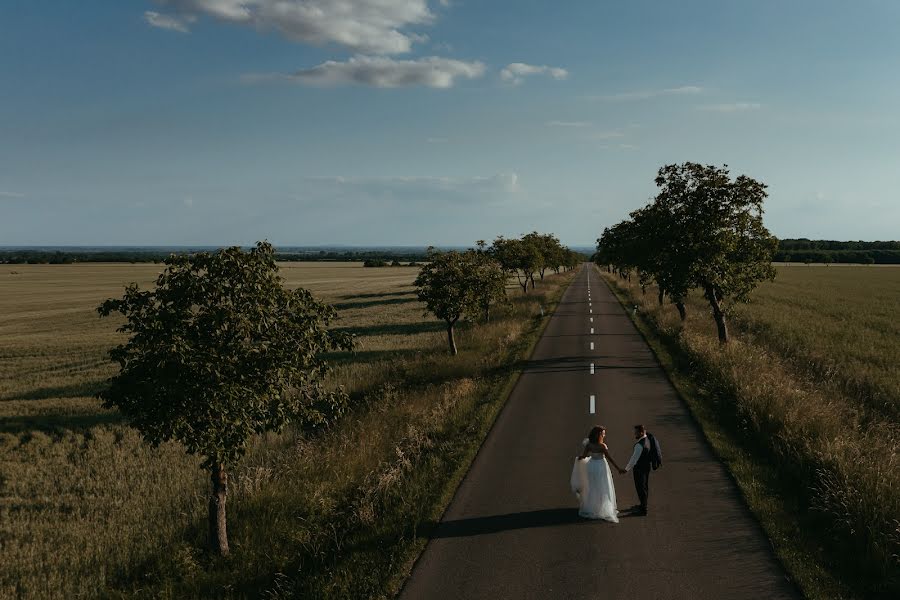 Photographe de mariage Ján Meňoščík (jmphoto). Photo du 12 juillet 2023