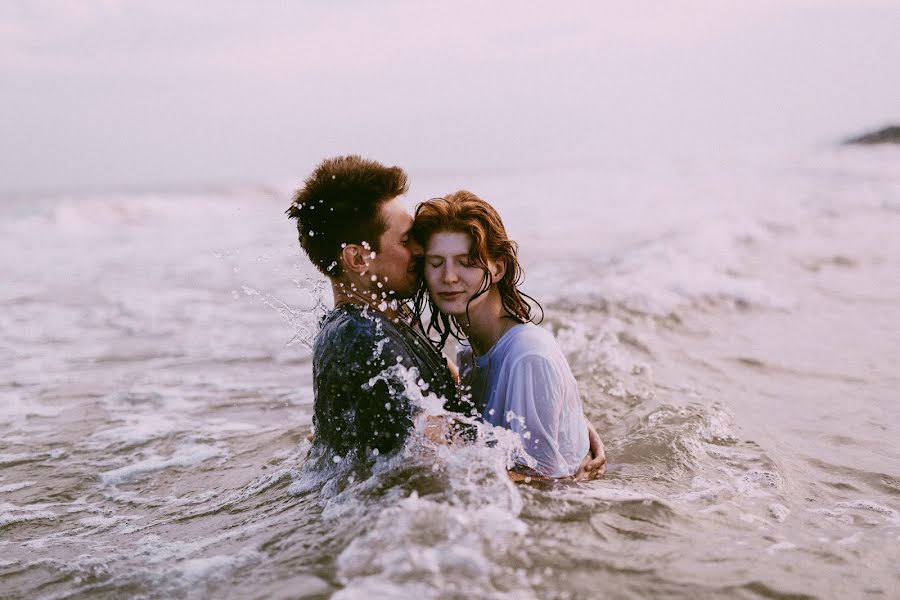 Fotógrafo de casamento Alan Nartikoev (alannart). Foto de 18 de julho 2019