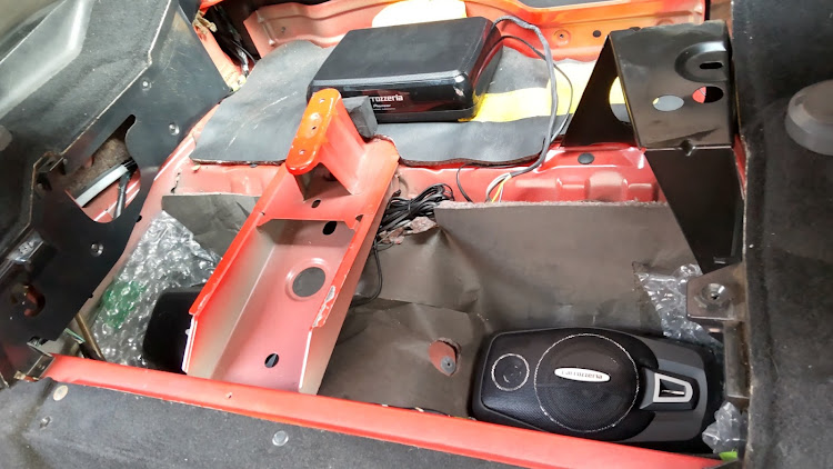 RX-7のDIY・暑くなる少し前・ミーティングには間に合わせたい！に関するカスタム事例の投稿画像7枚目