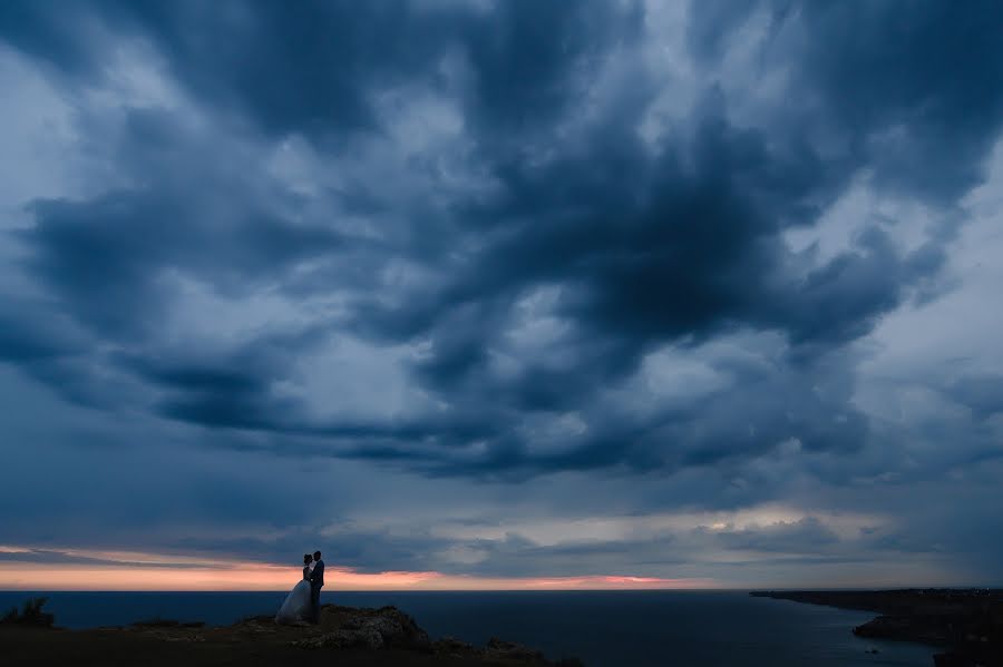 Fotografo di matrimoni Konstantin Trifonov (koskos555). Foto del 19 dicembre 2019