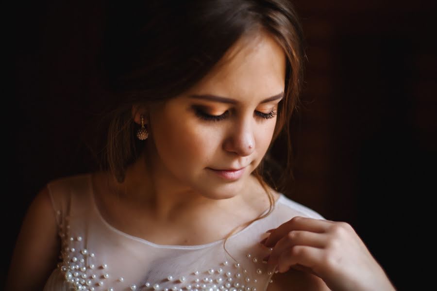 Fotógrafo de casamento Darina Luzyanina (darinalou). Foto de 16 de outubro 2017