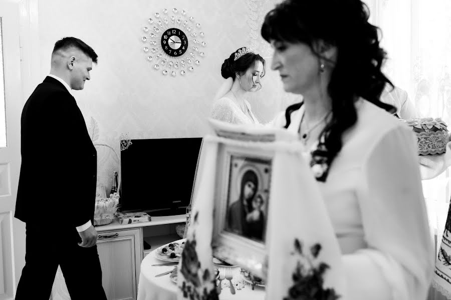 Wedding photographer Yuliya Morus (ylikmorus). Photo of 12 April