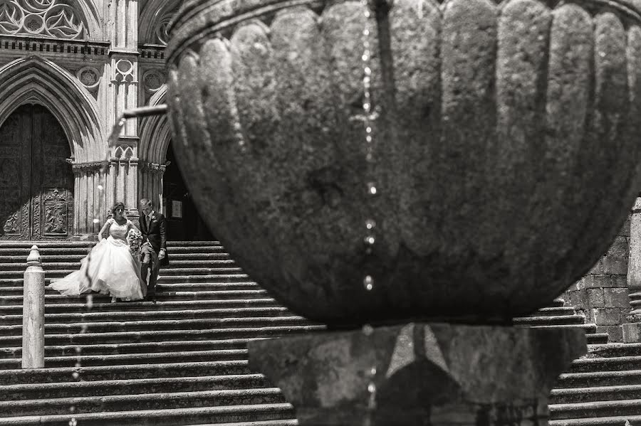 Fotografo di matrimoni Eliseo Regidor (eliseoregidor). Foto del 3 novembre 2015