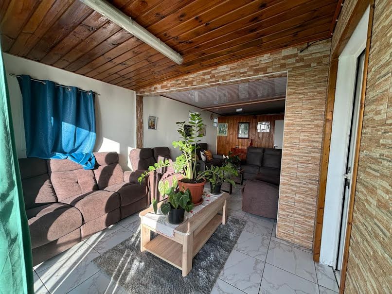 Vente maison 2 pièces  à Le tampon (97430), 252 000 €