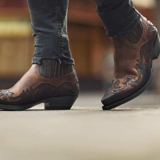 Title 2, New Hand-Rub Color Martin Cowboy Boot Neutral