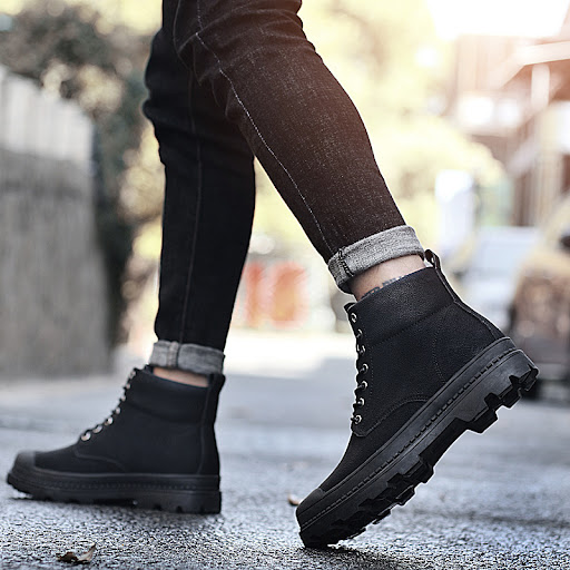 Title 5, Mens work boots for ultimate protection and co...