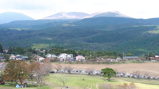 ホンダ フィットを華麗にカスタム By パンくんの兄貴 09 27 皆さんこんばんは 快晴の秋空 県外へは行かないと言う家族の反対を押切宮崎県の高千穂牧 Cartune