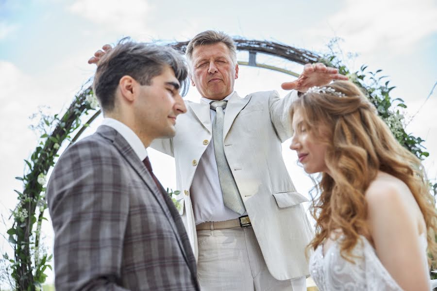 Wedding photographer Sergey Smirnov (smirnovphoto). Photo of 26 July 2020