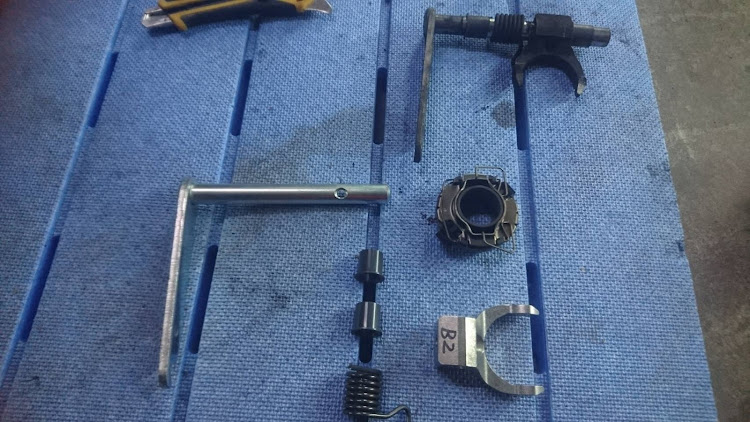 ミラのDIY・クラッチ交換・ミッションオイル交換・タービン交換に関するカスタム事例の投稿画像5枚目