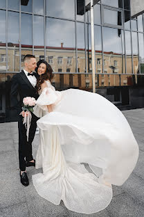 ช่างภาพงานแต่งงาน Galickiy Dmitriy (galik) ภาพเมื่อ 7 มิถุนายน 2022
