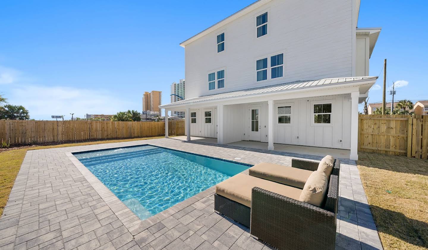 Apartment with pool Panama City Beach