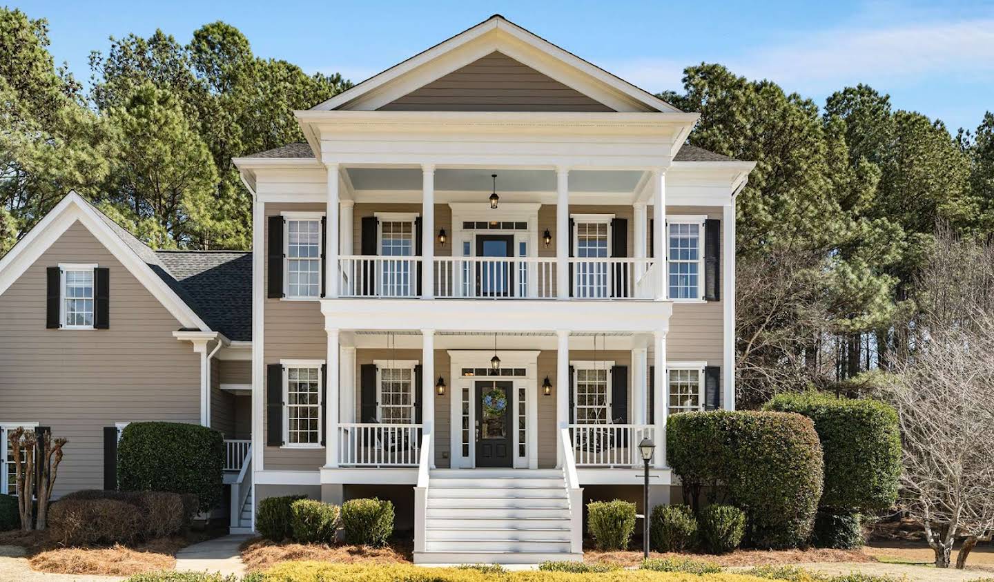 House with pool Fayetteville