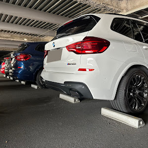 X3 M40i