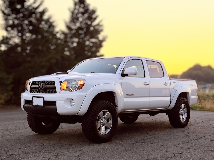 タコマのTOYOTA・Tacoma・US TOYOTA・2ndgentacoma・純正リム推しに関するカスタム事例の投稿画像1枚目