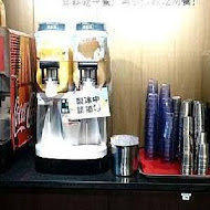 兩餐韓國年糕火鍋吃到飽