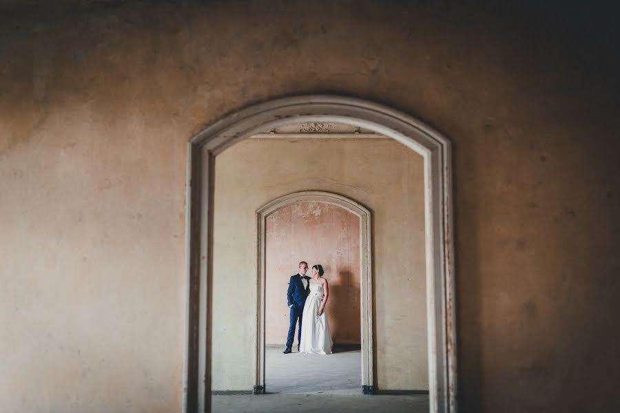 Photographe de mariage Łukasz Sztuka (sztukastudio). Photo du 10 février 2016