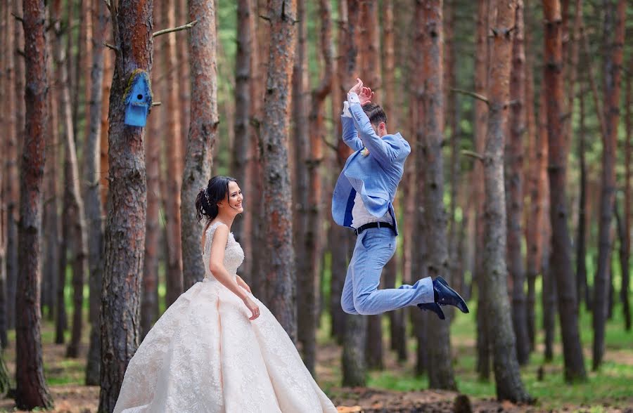 婚礼摄影师Yuriy Akopov（danisyfer）。2018 7月24日的照片