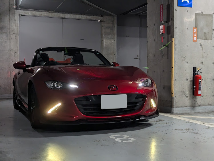 ロードスターのいつもイイネ&コメントありがとうございます🙇‍♂️・マツダのある暮らし・華金ナイト・夜ドラは体力回復に関するカスタム事例の投稿画像1枚目