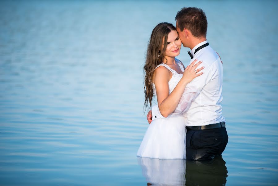 Fotografo di matrimoni Marcin Malczewski (malczewskifoto). Foto del 3 maggio 2018