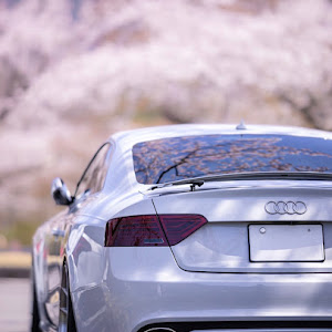 RS5 クーペ B8