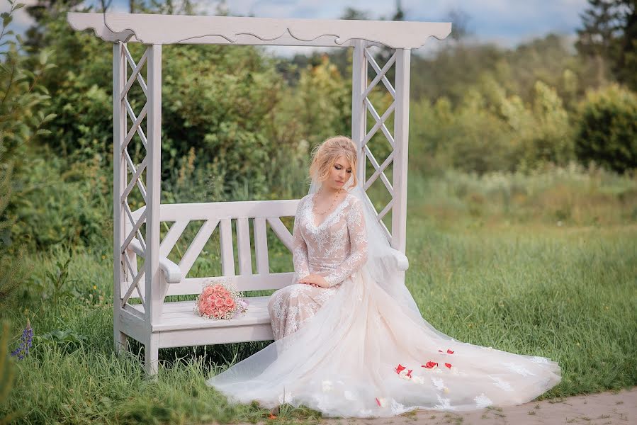 Fotograful de nuntă Galina Mescheryakova (photowedding). Fotografia din 31 iulie 2017