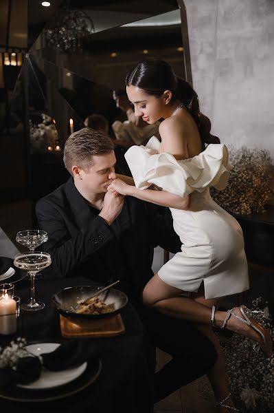 Wedding photographer Anastasiya Steshova (anastasiyaalexey). Photo of 11 June 2022