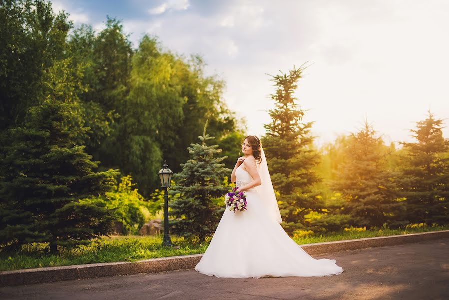 Fotografo di matrimoni Oksana Benyaminova (anasko). Foto del 16 giugno 2015