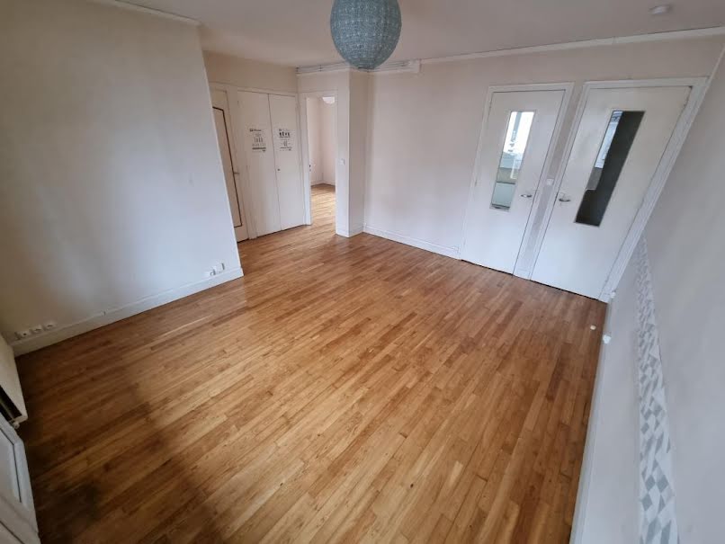 Location  appartement 4 pièces 63 m² à Limoges (87000), 630 €