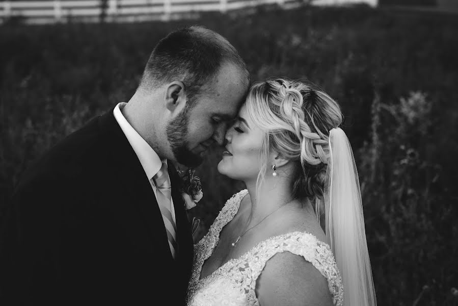 Bryllupsfotograf Anna Larae (annalarae). Bilde av 8 september 2019