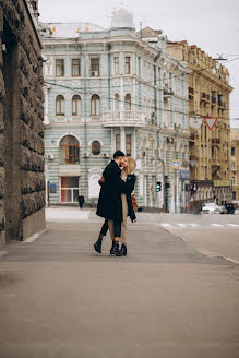 Fotógrafo de casamento Yuliya Karabanova (karabanka92). Foto de 19 de abril 2021