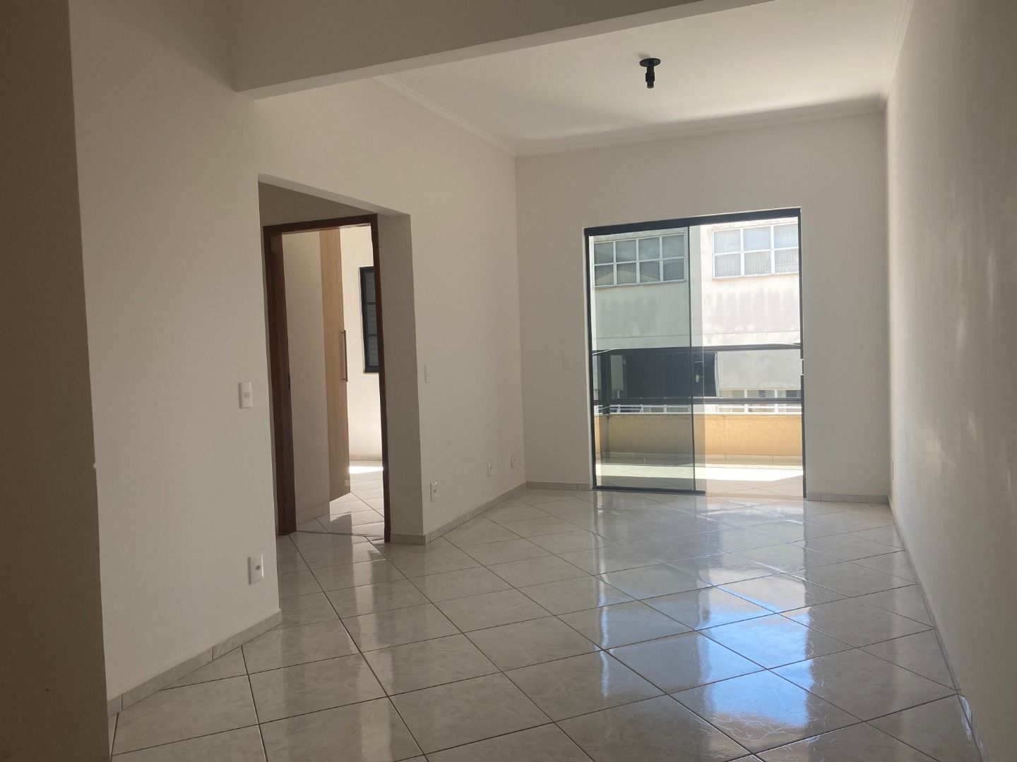 Apartamentos à venda Nossa Senhora da Agonia