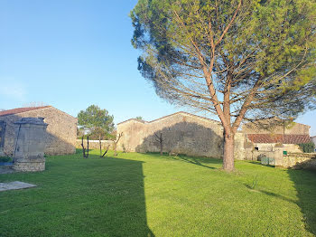 maison à Meursac (17)