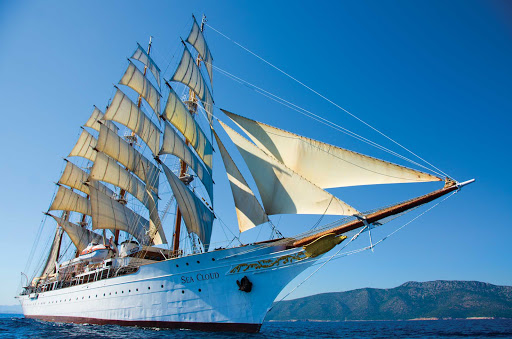 Lindblad-Expeditions-Sea-Cloud-At-Sea2.jpg - Cruise the Caribbean or Mediterranean aboard Lindblad-National Geographic's Sea Cloud.