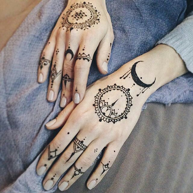 Moon Mehndi Designs