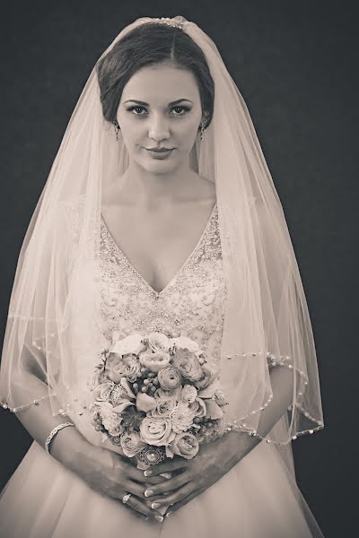 Fotógrafo de casamento Nermin Deljkić (deljki). Foto de 3 de março 2016