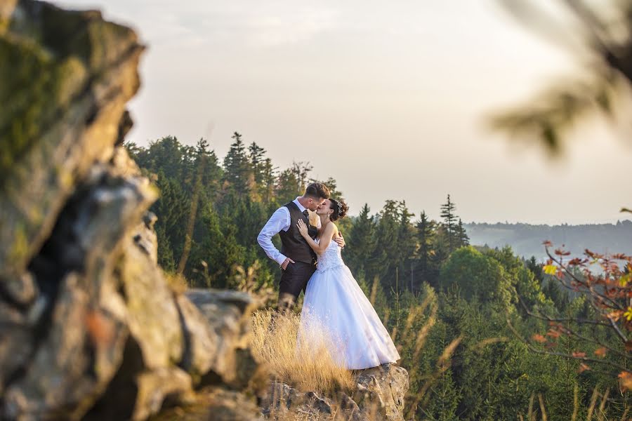 Fotografer pernikahan Mirek Bednařík (mirekbednarik). Foto tanggal 9 Desember 2016