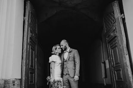 Fotógrafo de casamento Anya Golubcova (annagolubtsova). Foto de 28 de junho 2020