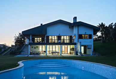 Villa 2