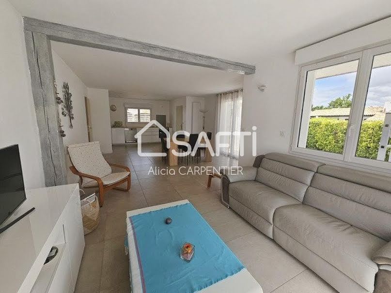 Vente maison 4 pièces 92 m² à Saint-Médard-en-Jalles (33160), 398 000 €