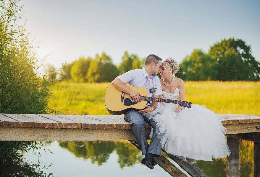 Fotógrafo de bodas Aleksandr Prokoschenkov (proalex). Foto del 9 de abril 2014