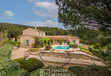 House with pool and terrace 18