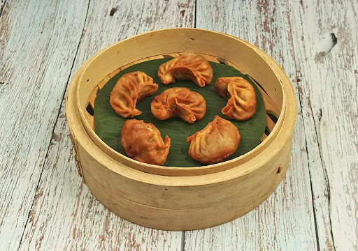 Darjeeling Veg Fried Momos [8 Pieces]