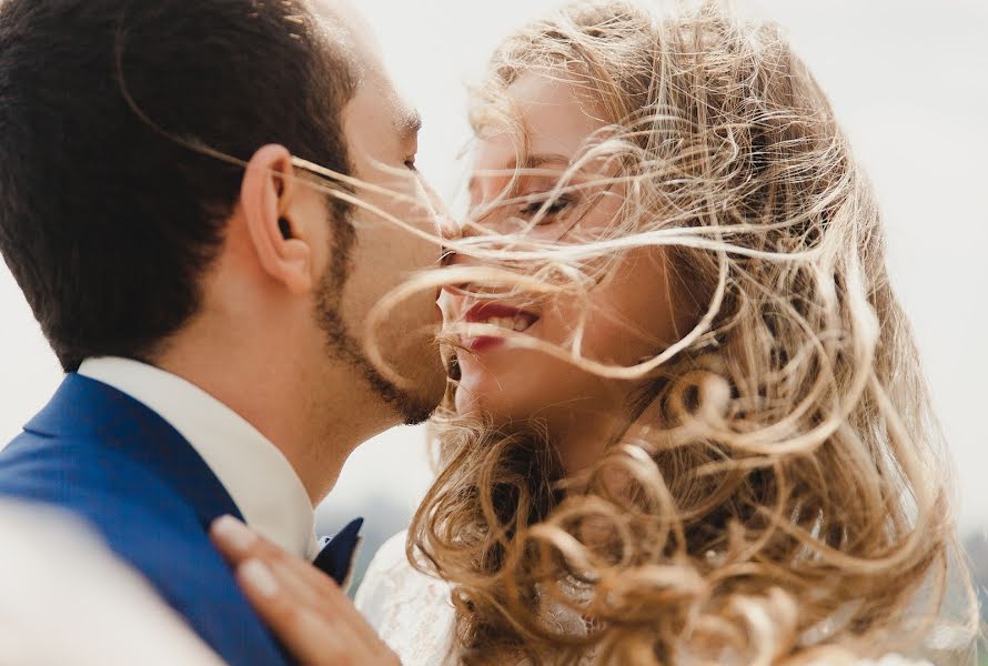 Fotógrafo de casamento Elena Andrasyuk (lenora). Foto de 17 de março 2017