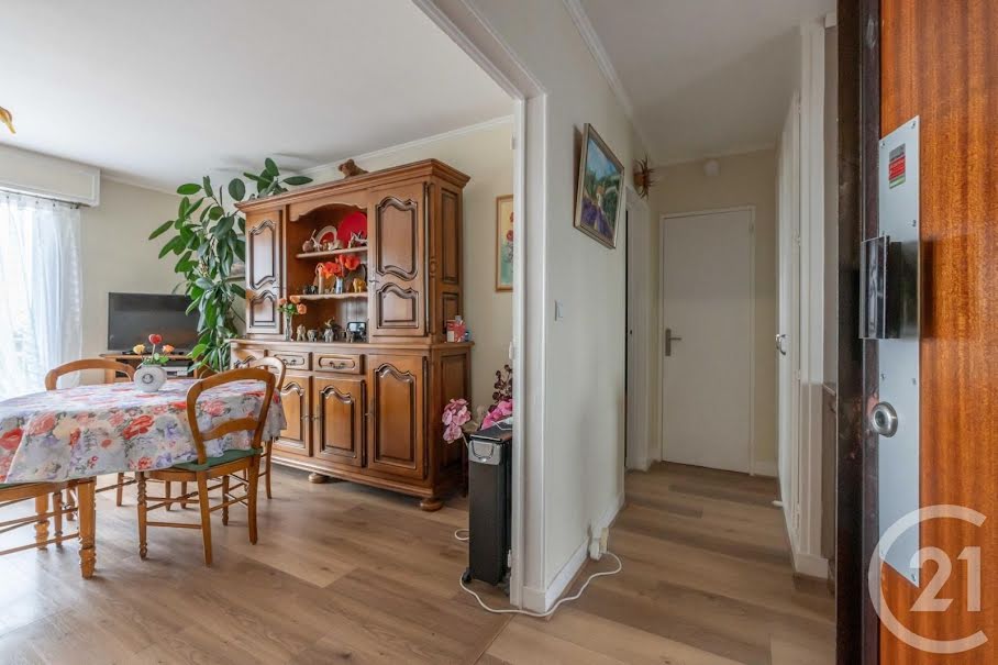 Vente viager 3 pièces 64.91 m² à Saint-maur-des-fosses (94100), 213 000 €