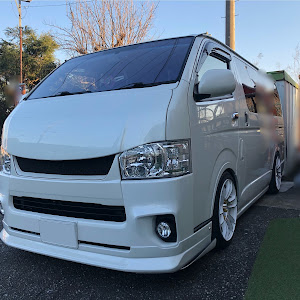 ハイエースバン TRH200V