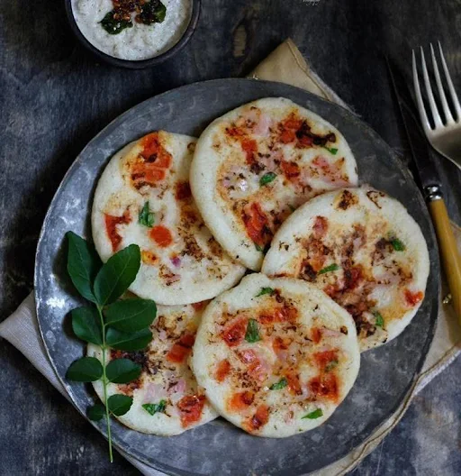 Panchtara Uttapam ( Five Different Types Of Mini Uttapams)