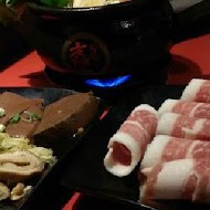 老先覺麻辣窯燒火鍋(嘉義朴子店)