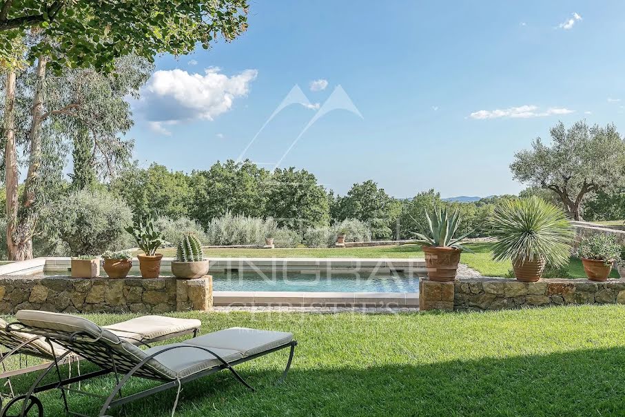 Vente villa 15 pièces 532.06 m² à Fayence (83440), 4 500 000 €